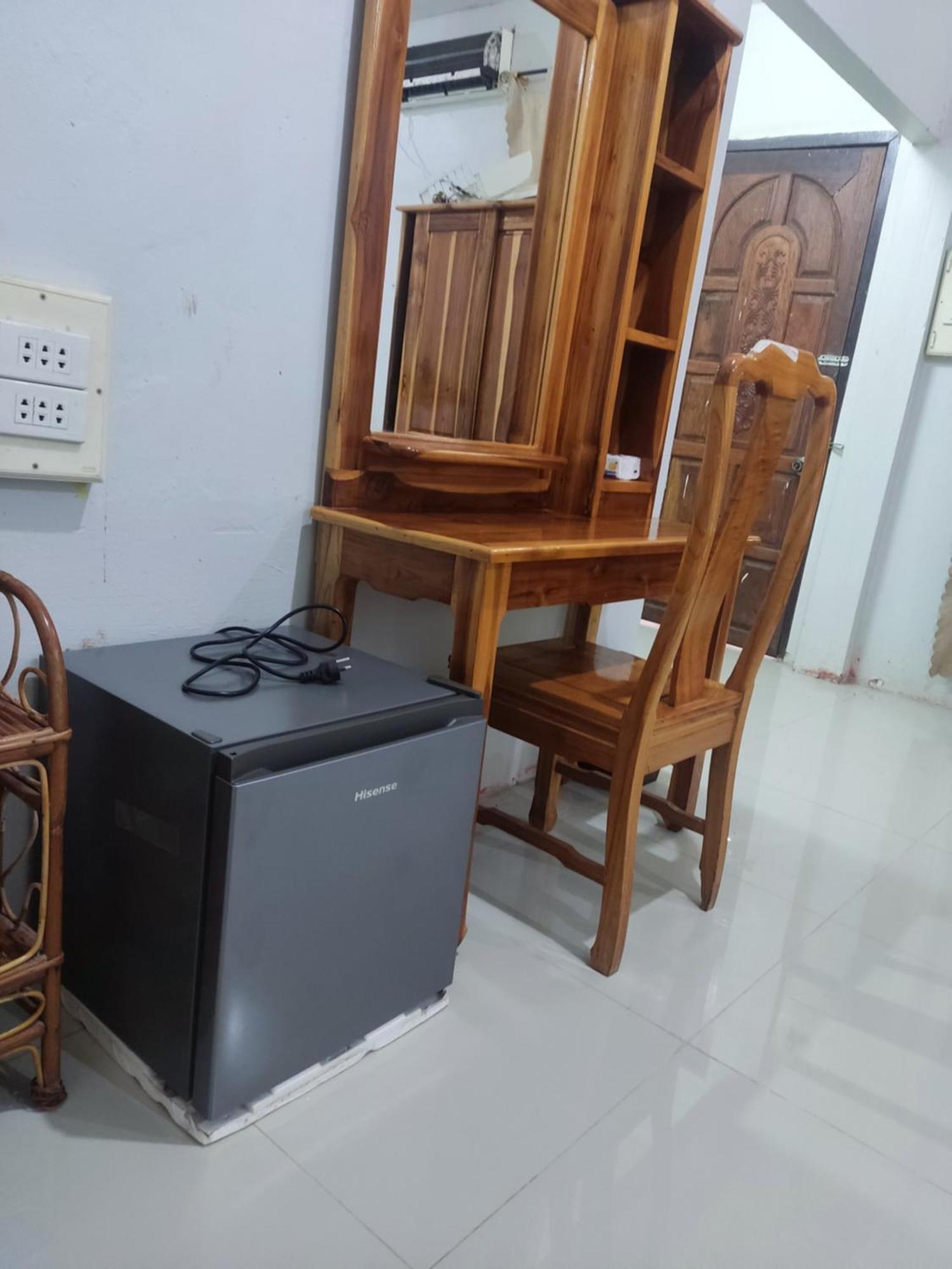 Erawan Guesthouse Паксе Екстер'єр фото